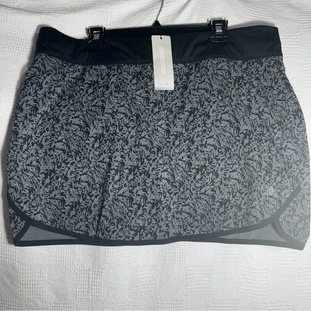 Adidas Golf Range Wear‎ Fashion Skort Women's Skirt XL Stretch Gray Black NWT - Picture 3 of 6